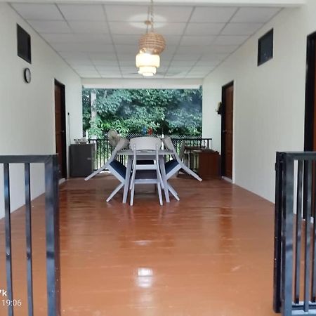 Bilik Umar Apartment Герик Екстериор снимка