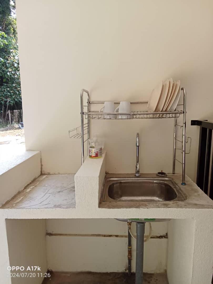 Bilik Umar Apartment Герик Екстериор снимка
