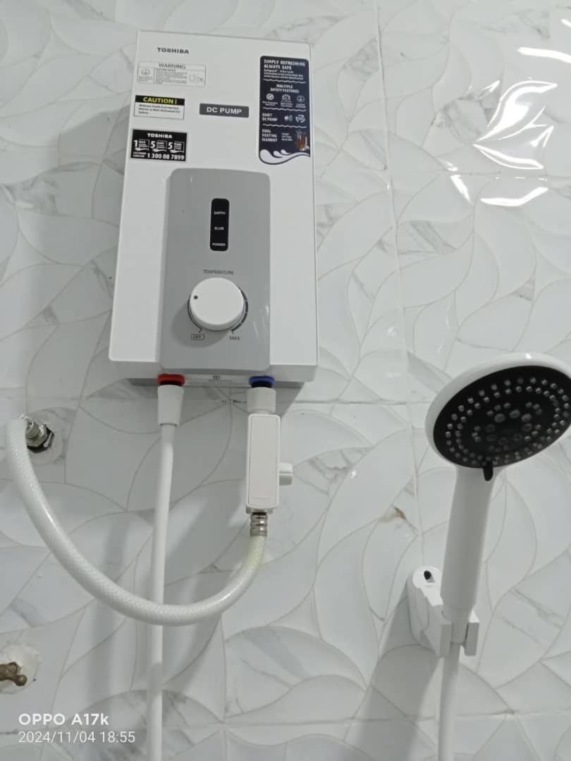 Bilik Umar Apartment Герик Екстериор снимка
